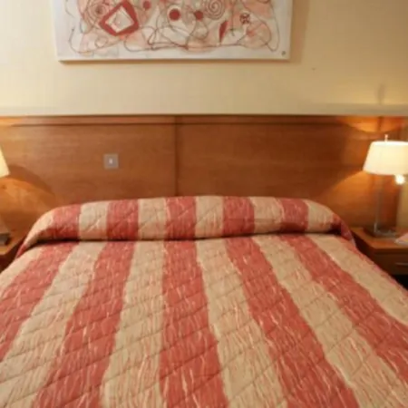Lady Gregory Hotel, Leisure Club & Beauty ホテル