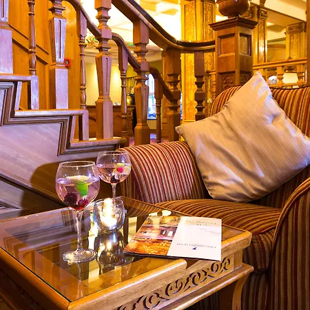 ホテル Lady Gregory Hotel, Leisure Club & Beauty