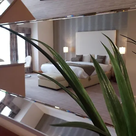 Lady Gregory Hotel, Leisure Club & Beauty