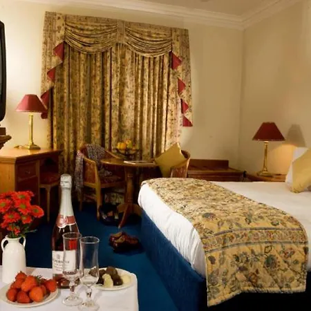 ホテル Lady Gregory Hotel, Leisure Club & Beauty ゴート